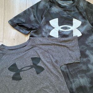 Under Armour Kids Short Sleeve Tees - Black and Gray